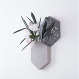 Hexagonal modular wall-mount Vase - 2 terrazzo tiles - Grey - Design : Extra&ordinary Design 3