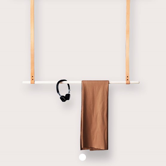 ALBMI Leather Hanger - Leather - Design : Gedigo Piece Of Finland