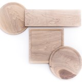OSTE circle serving plate - walnut wood in cold tones - Light Wood - Design : TU LAS 4