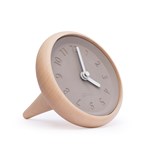 Horloge de table TOUPIE -  en bois et béton aiguilles blanches - Bois clair - Design : Gone's 2