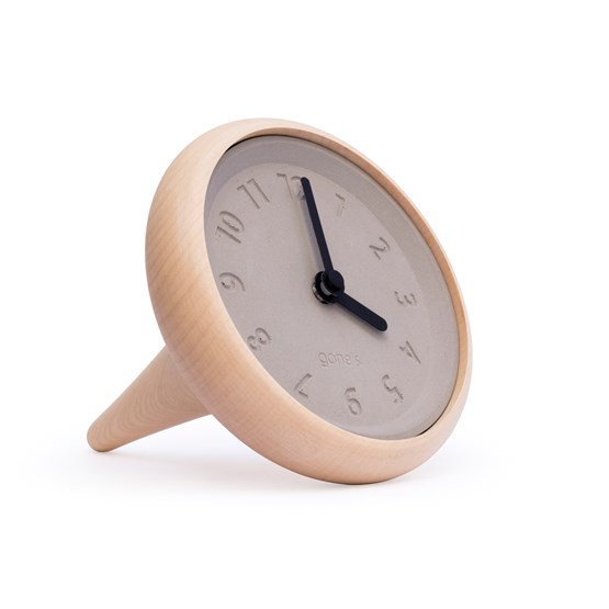Horloge de table TOUPIE -  en bois et béton aiguilles noires - Bois clair - Design : Gone's