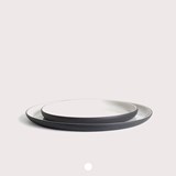 Set repas | gris anthracite (8 assiettes) - Gris - Design : Archive Studio 7