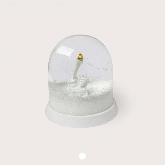 Snow globe - Statue of Liberty - White - Design : Atypyk