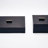 Boîte carrée ELLA - laquée brune et noire 6