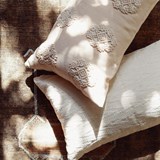Coussin FRIDA - Sable - Beige - Design : Coutume 2
