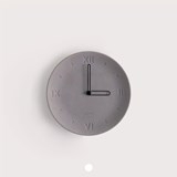 Antan Clock - Black needles - Concrete - Design : Gone's 5
