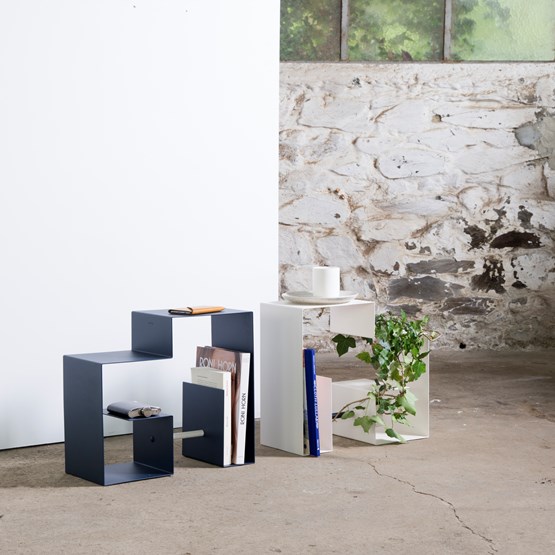 Table d'appoint BERRIE - Bleu - Design : Gaëlle Pinel Studio