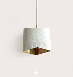 Scaled portable lamp - white & gold