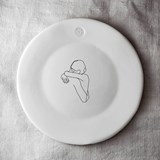 Dessert plate "EMBRACE" -  middle drawing