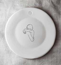 Dessert plate "EMBRACE" -  middle drawing