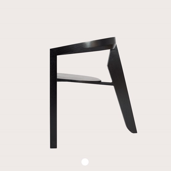 ICON chair | ash lacquered black - Design : Porventura