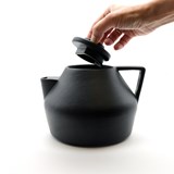 M.U.M. teapot  8