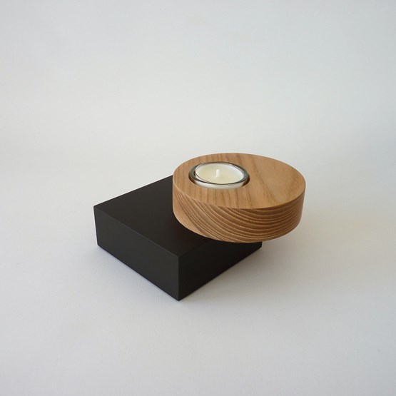 Candleholder BAUHAUS - elm / lacquered medium black - Design : Beatrix Li-Chin Loos