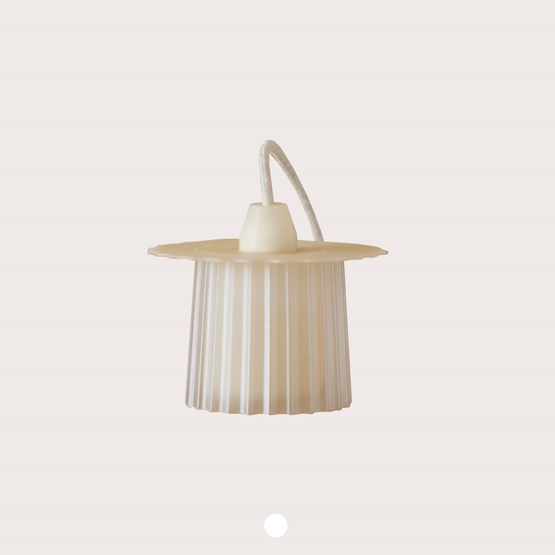 Lampe Amanda - coquilles de moule - Design : Warren & Laetitia