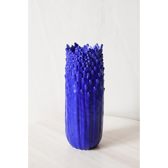 Vase ASCENSIONNEL FLORAL S - Bleu électrique - Design : Cécile Bichon