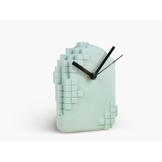 Pixel Desk Clock - Green - Design : Studio Lorier