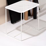 Table d'appoint GRID 02 - Blanc - Blanc - Design : weld & co 4