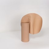 Vase Carnation - Beige - Leather - Design : STUDiOFOAM 3