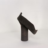 Vase Carnation - Black - Leather - Design : STUDiOFOAM 2