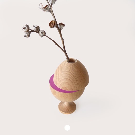 Vase LES COQUETTES - beech wood / fuchsia on foot - Pink - Design : Beatrix Li-Chin Loos