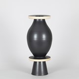 Vase 21/6 - black stoneware 2