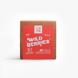 WILD BERRIES POLY candle - eco-resin & ethical vegetable wax - Red - Design : Hank Brussels 6