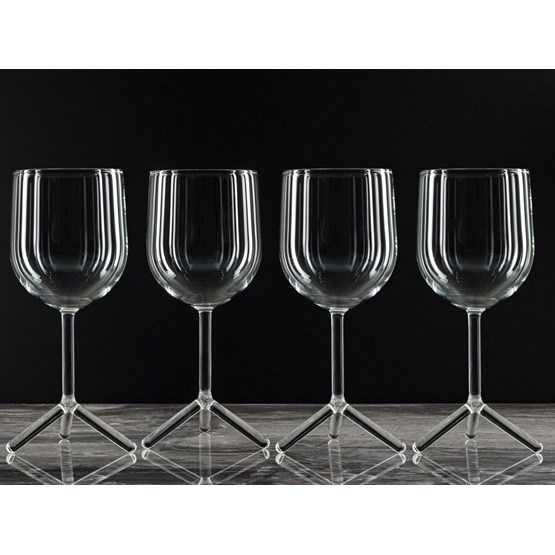 Set de 4 verres à vin blanc TRIPOD - Design : Maarten Baptist