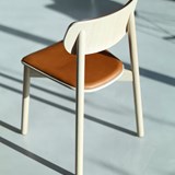 OTIS Chair - Oak + Cognac Leather Seat & Back - Light Wood - Design : John Green 4