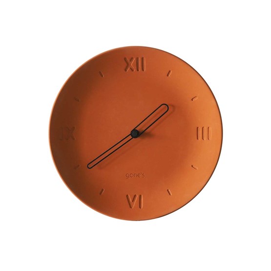 Horloge ANTAN aiguilles noires - Béton teinté terracotta - Béton - Design : Gone's