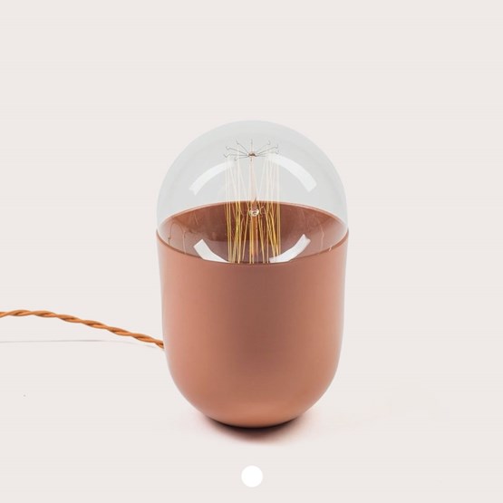 Lampe de table COCO - nude - Rose - Design : Koska
