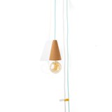 Lampe baladeuse SINO POSE -  liège clair et câble vert menthe - Liège - Design : Galula Studio 2