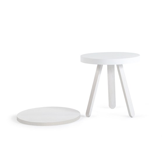 Table basse à plateau BATEA S - blanc - Blanc - Design : WOODENDOT